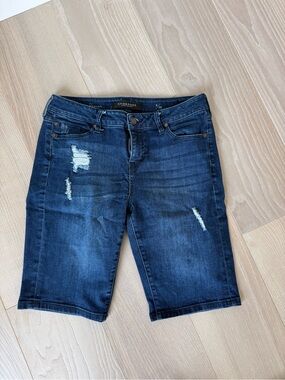 Liverpool Dark Blue Distressed Denim Bermuda Shorts